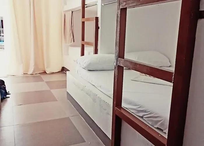 Hostel Camotes