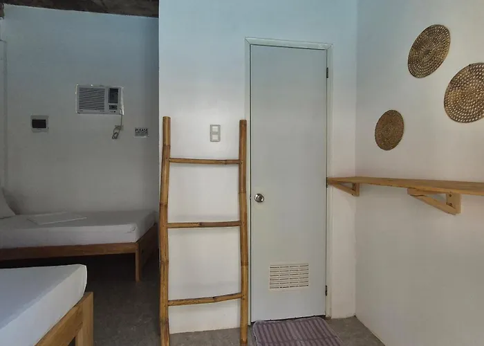 Camotes Hostel Himensulan