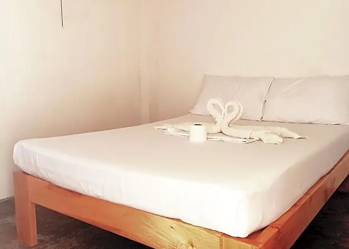 Camotes Hostel *