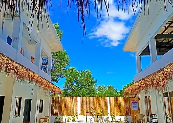 Camotes Hostel
