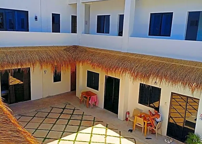 Hostel Camotes Himensulan